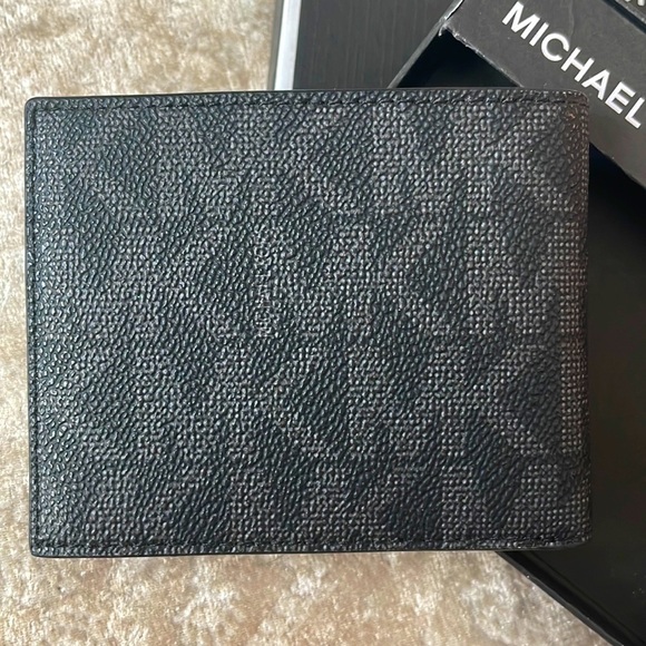 Brand New Michael Kors Men's Wallet Black Logo Jet Set Slim Billfold in Box - Picture 4 of 16